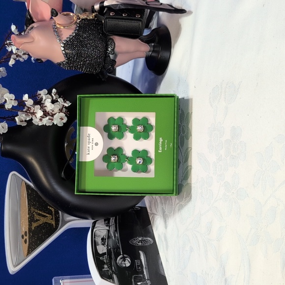 kate spade Jewelry - KATE SPADE X TARGET - Floral Linear Drop Stud Earrings - Green
